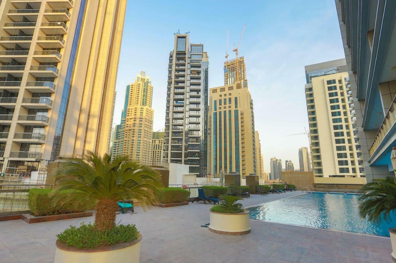 Appartamento Prime Retreats - Downtown Dubai Esterno foto